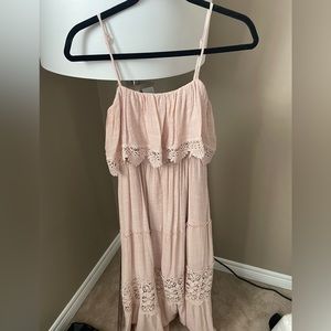 Boho maxi dress in blush pink